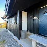 Сasa de vacaciones Mountain With Views Over Nesfjellet