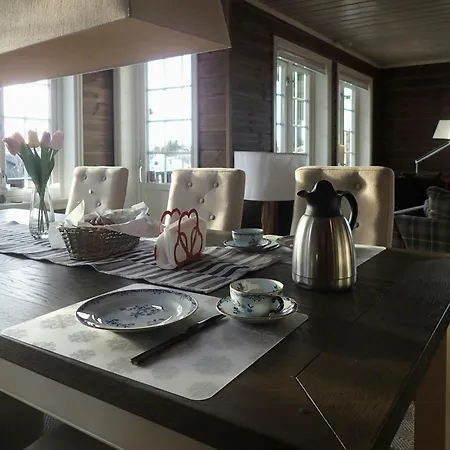 Mountain With Views Over Nesfjellet Prázdninový dům